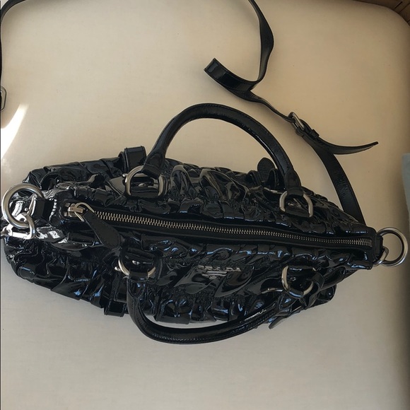 Prada Matelasse Black Patent Leather Bag Black - Picture 7 of 10